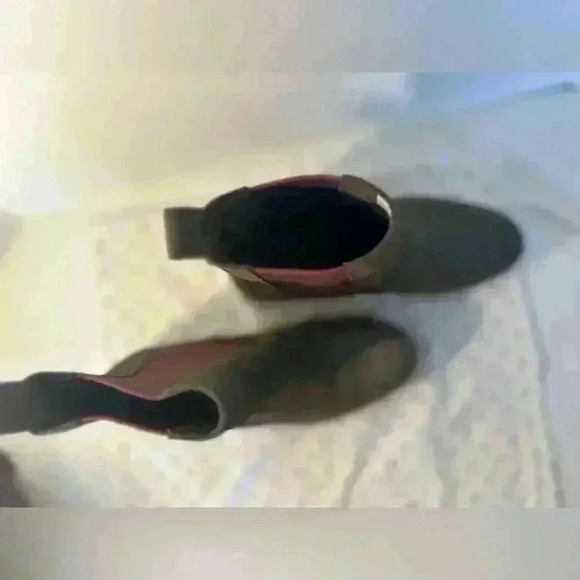 Timberland Pull-on Lug Boots NWOT - Picture 5 of 13